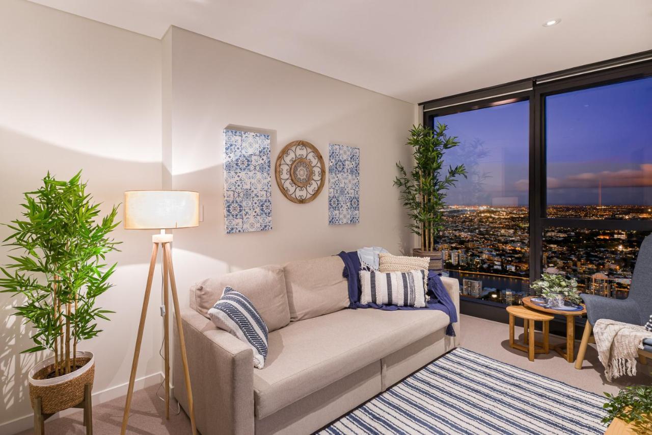 Appartamento Hamptons Retreat On Level 77 Skytower Brisbane Esterno foto