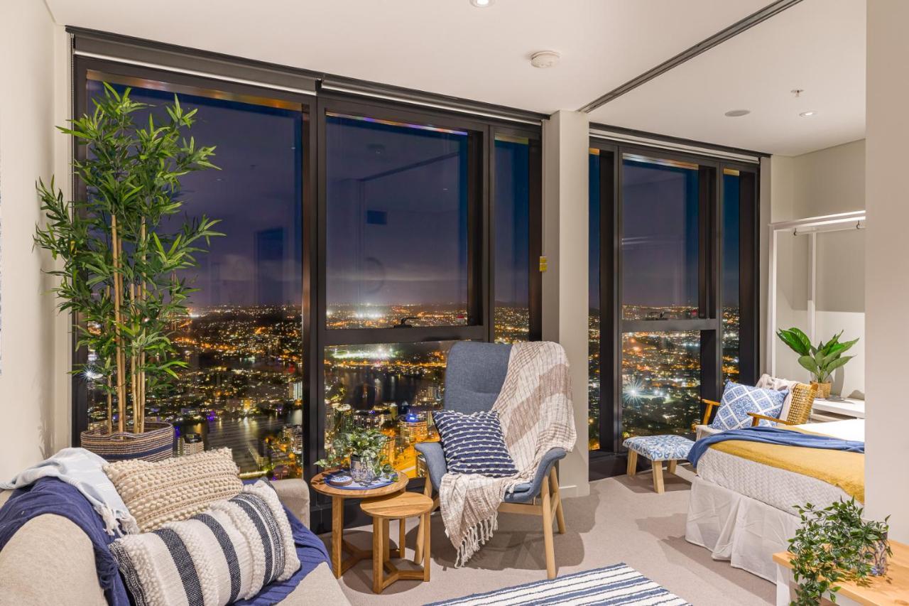 Appartamento Hamptons Retreat On Level 77 Skytower Brisbane Esterno foto